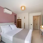Rizomata Luxury 빌라 *
