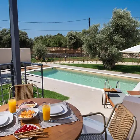 Rizomata Luxury فيلة Lefkáda