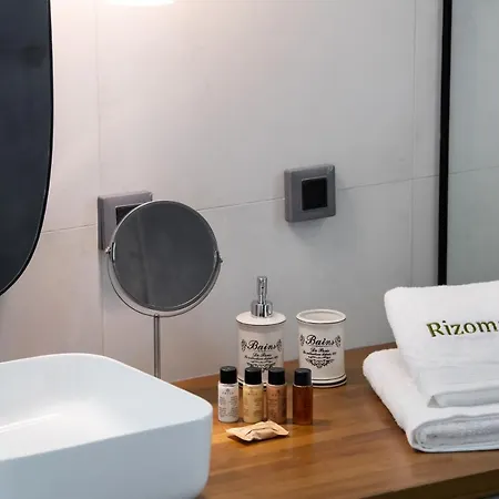 Rizomata Luxury Villa