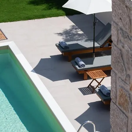 Rizomata Luxury 빌라 *