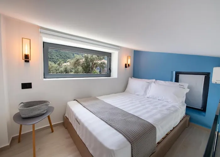Rizomata Luxury Villa *