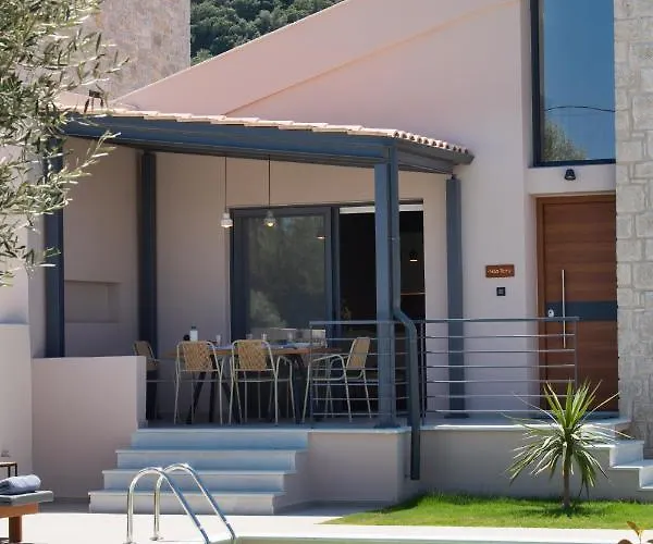 Rizomata Luxury Villa